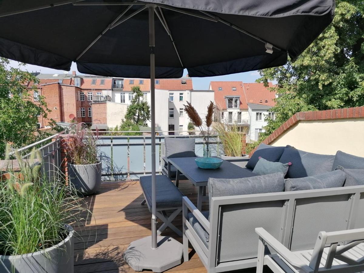 Townhouse Altstadt Wismar Upper Apartment Mit Zwei Terrassen Dış mekan fotoğraf