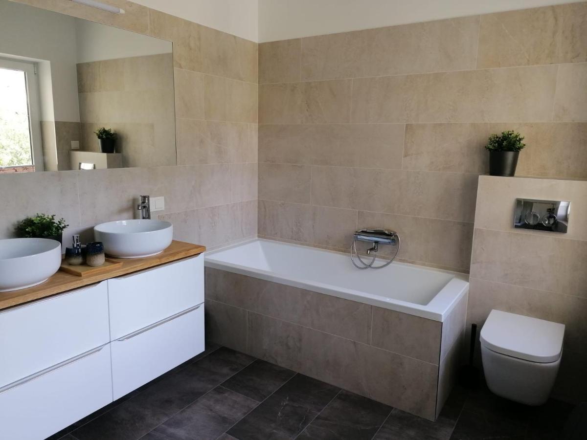Townhouse Altstadt Wismar Upper Apartment Mit Zwei Terrassen Dış mekan fotoğraf